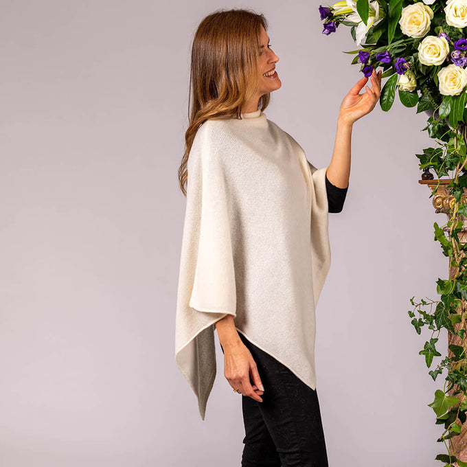 Vanilla Cream Knitted Cashmere Poncho